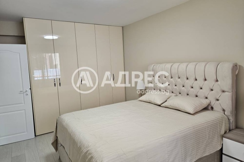 Издаје се  2 спаваће собе Софија , Центар , 90 м2 | 88586342 - слика [13]