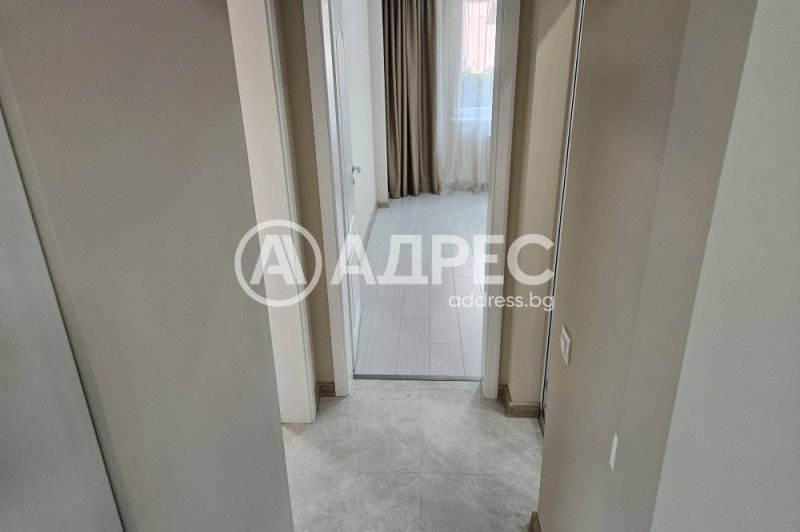 Издаје се  2 спаваће собе Софија , Центар , 90 м2 | 88586342 - слика [9]