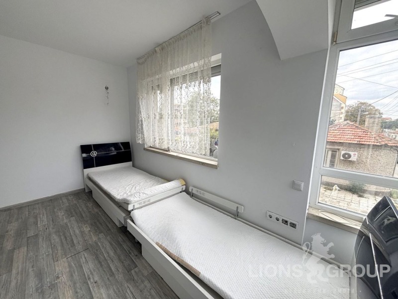 Da affittare  2 camere da letto Varna , Kolhozen pazar , 85 mq | 12397332 - Immagine [7]