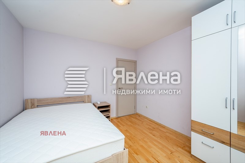 För uthyrning  3 sovrum Sofia , Razsadnika , 170 kvm | 47129388 - bild [8]