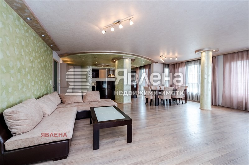 För uthyrning  3 sovrum Sofia , Razsadnika , 170 kvm | 47129388 - bild [3]