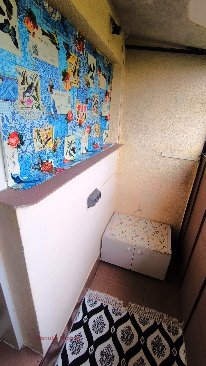 Дава под наем АТЕЛИЕ, ТАВАН, гр. Русе, Дружба 2, снимка 2 - Апартаменти - 53417132