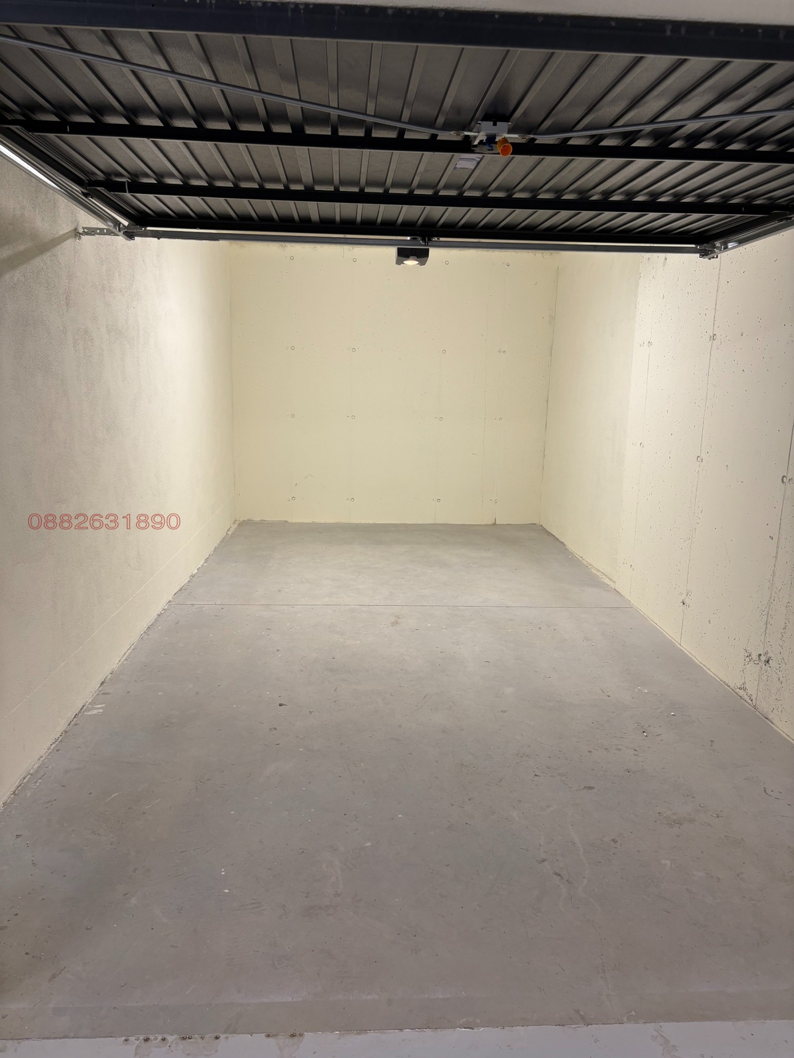 Дава под наем ГАРАЖ, ПАРКОМЯСТО, гр. София, Банишора, снимка 2 - Гаражи и паркоместа - 53780459