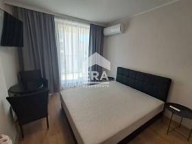 2 slaapkamers Briz, Varna 5