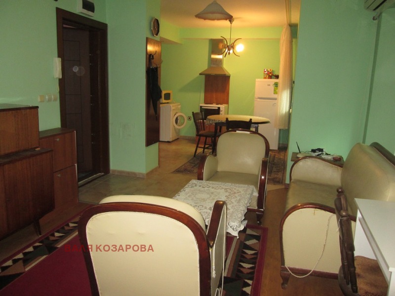 Te huur  Studio Pleven , Idealen tsentar , 30 m² | 85724467 - afbeelding [5]