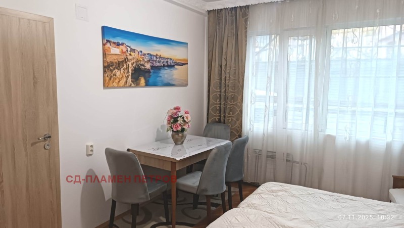 Дава под наем 2-СТАЕН, гр. Шумен, 2-ри корпус, снимка 15 - Апартаменти - 51661611