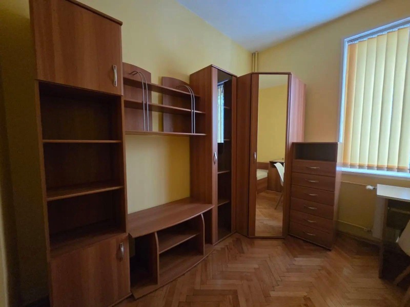 Дава под наем 2-СТАЕН, гр. София, Лагера, снимка 8 - Апартаменти - 53233946