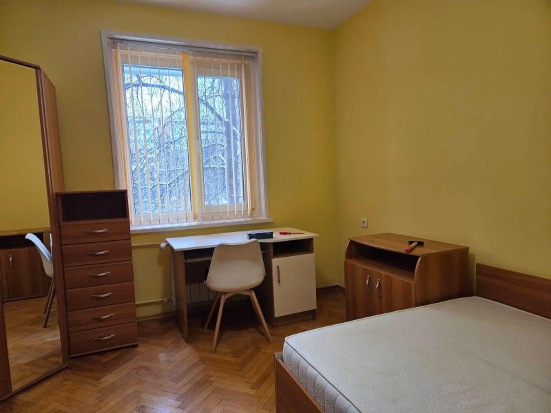 Дава под наем 2-СТАЕН, гр. София, Лагера, снимка 5 - Апартаменти - 53233946