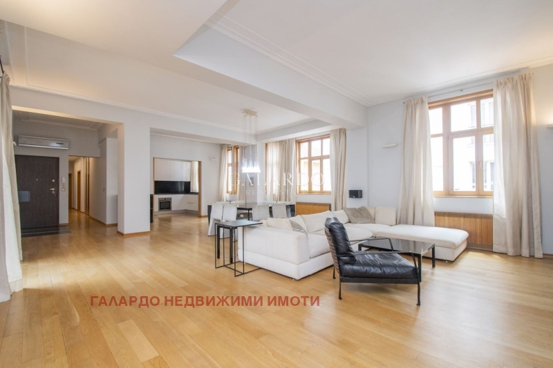 Дава под наем  4-стаен град София , Център , 230 кв.м | 54765987 - изображение [3]