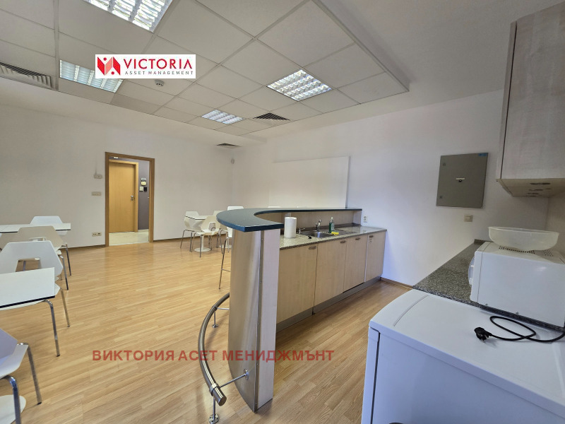 Da affittare  Ufficio Sofia , Dianabad , 90 mq | 71578201 - Immagine [13]