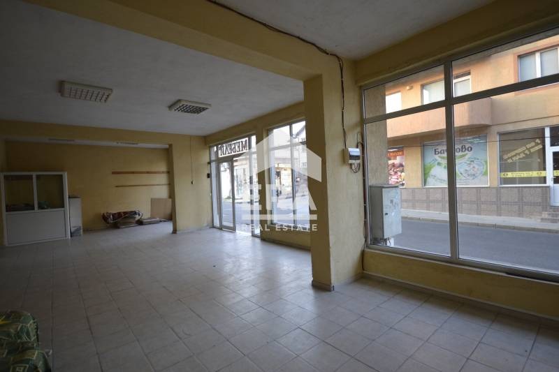 Издаје се  Схоп Хасково , Лјубен Каравелов , 150 м2 | 70421239 - слика [3]