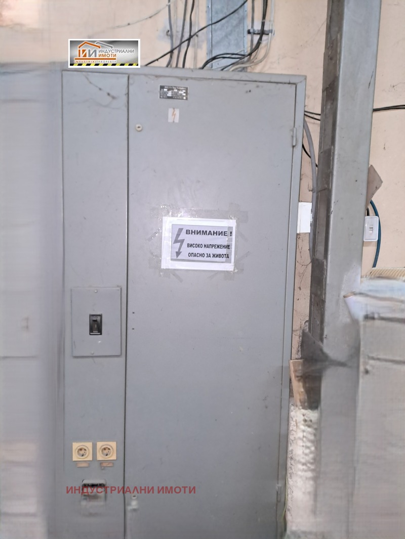 Til leje  Opbevaring Plovdiv , Industrialna zona - Sever , 1040 kvm | 35039193 - billede [7]