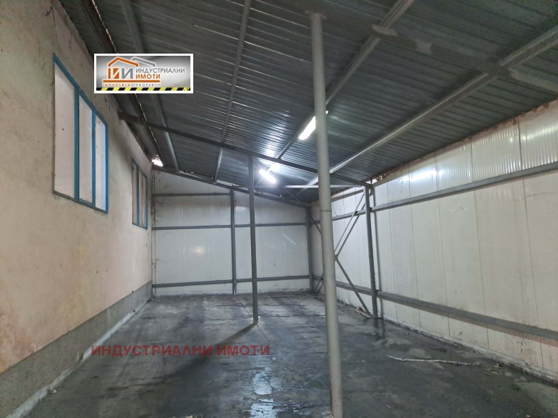 Til leje  Opbevaring Plovdiv , Industrialna zona - Sever , 1040 kvm | 35039193 - billede [3]
