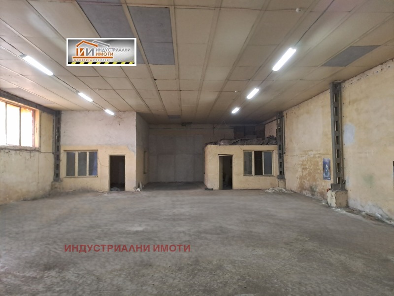 Til leje  Opbevaring Plovdiv , Industrialna zona - Sever , 1040 kvm | 35039193 - billede [4]