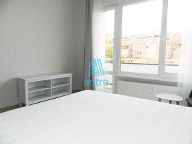 1 Schlafzimmer Borowo, Sofia 7