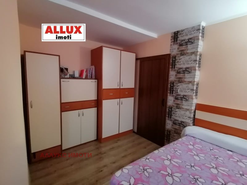 Do wynajęcia  Studio Ruse , Alei Wazrażdane , 45 mkw | 74986896 - obraz [7]