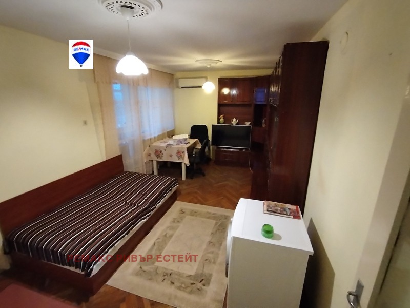 För uthyrning  1 sovrum Ruse , Sjirok centar , 60 kvm | 70087300 - bild [4]