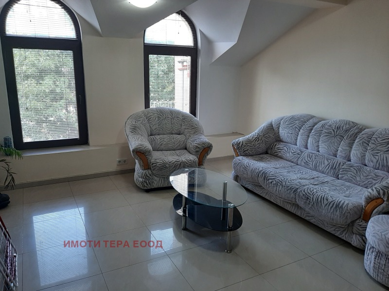 Дава под наем КЪЩА, гр. Варна, Център, снимка 5 - Къщи - 53469073