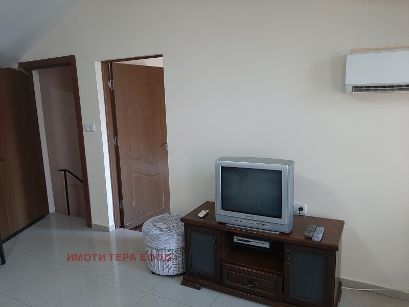 Дава под наем КЪЩА, гр. Варна, Център, снимка 6 - Къщи - 53469073