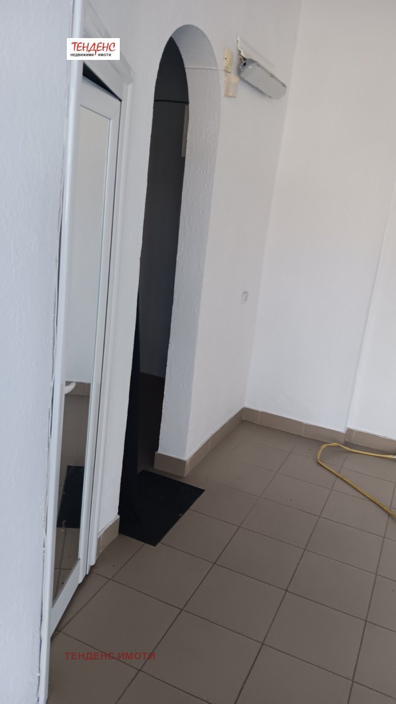 Дава под наем МАГАЗИН, гр. Кърджали, Център, снимка 5 - Магазини - 53167946