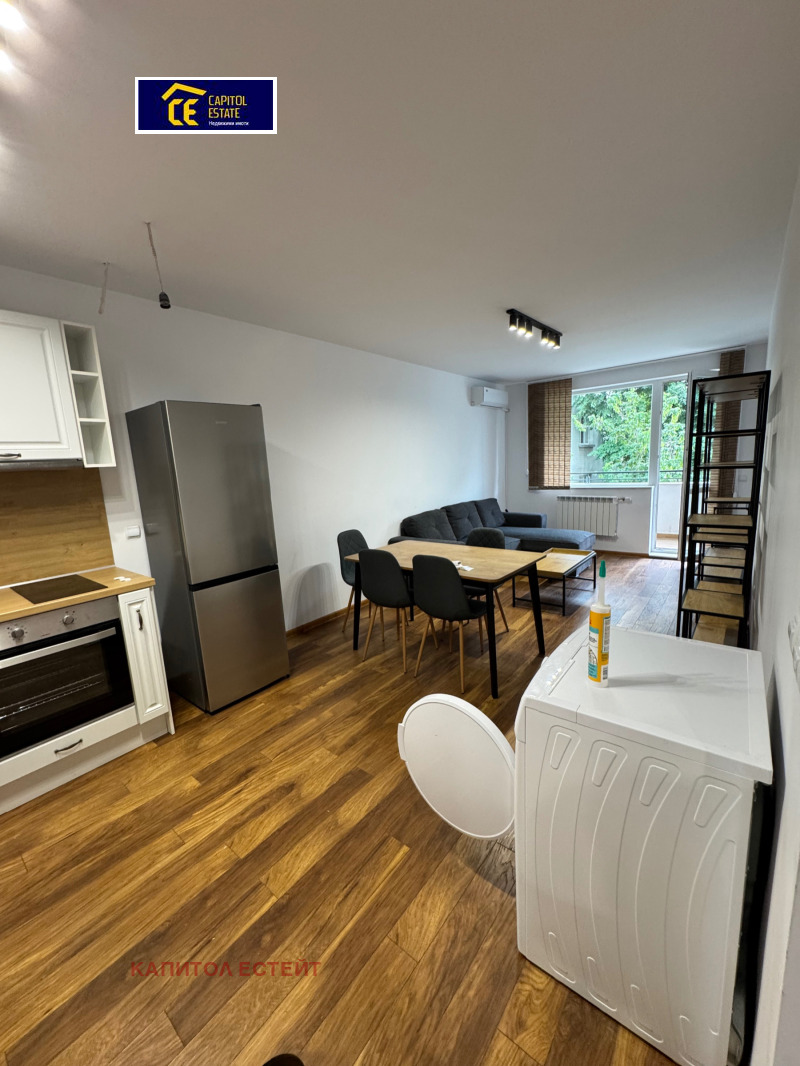 Дава под наем 2-СТАЕН, гр. София, Център