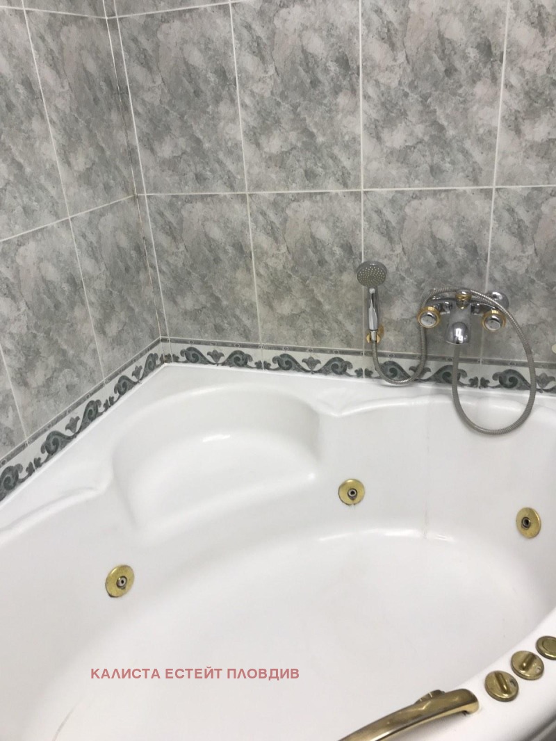 De inchiriat  2 dormitoare Plovdiv , Țentâr , 100 mp | 47536508 - imagine [9]