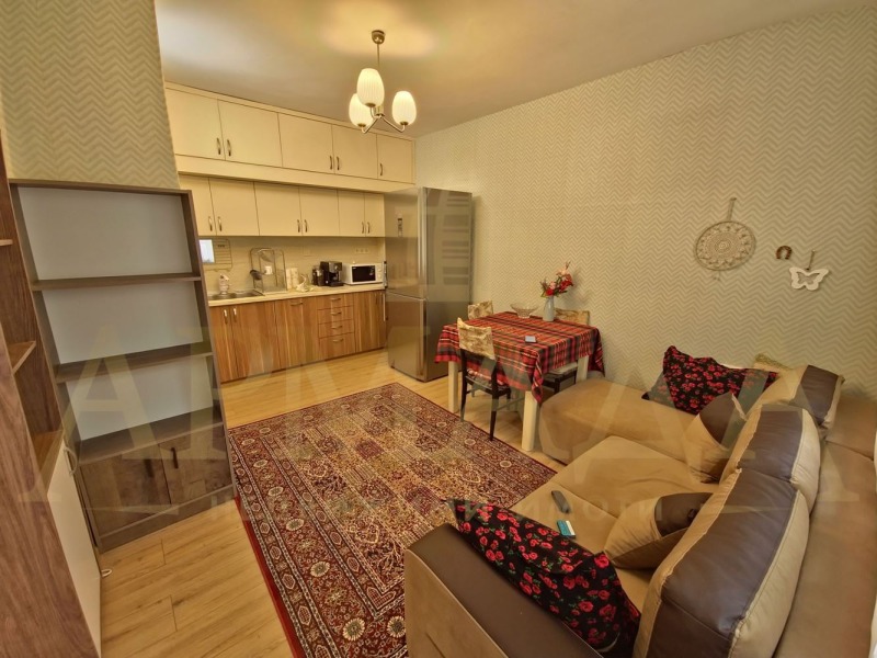 Kiralık  3+ yatak odası Plovdiv , Mladejki Halm , 92 metrekare | 22313231