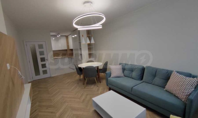 Издаје се  1 спаваћа соба Софија , Дарвеница , 75 м2 | 49028301