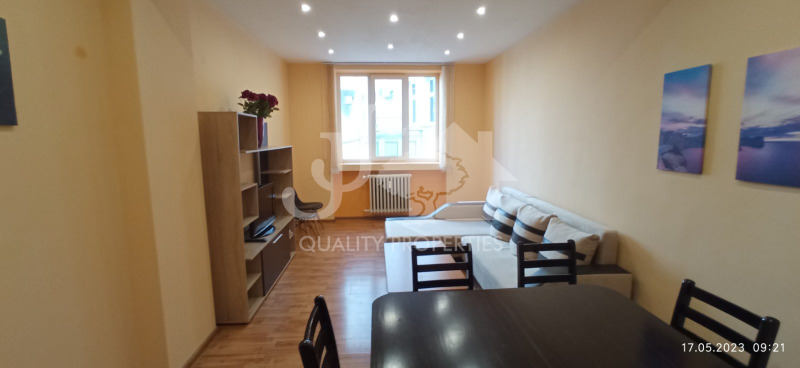 Zu vermieten  1 Schlafzimmer Sofia , Zentar , 75 qm | 51992758 - Bild [2]