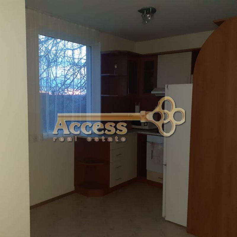 Дава под наем КЪЩА, гр. Варна, м-т Ракитника, снимка 1 - Къщи - 31598382