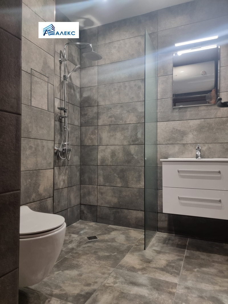 De inchiriat  1 dormitor Plovdiv , Țentâr , 78 mp | 64509450 - imagine [8]