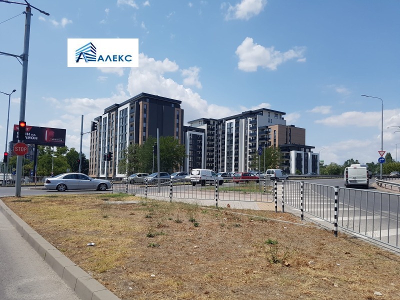 De inchiriat  1 dormitor Plovdiv , Țentâr , 78 mp | 64509450 - imagine [14]