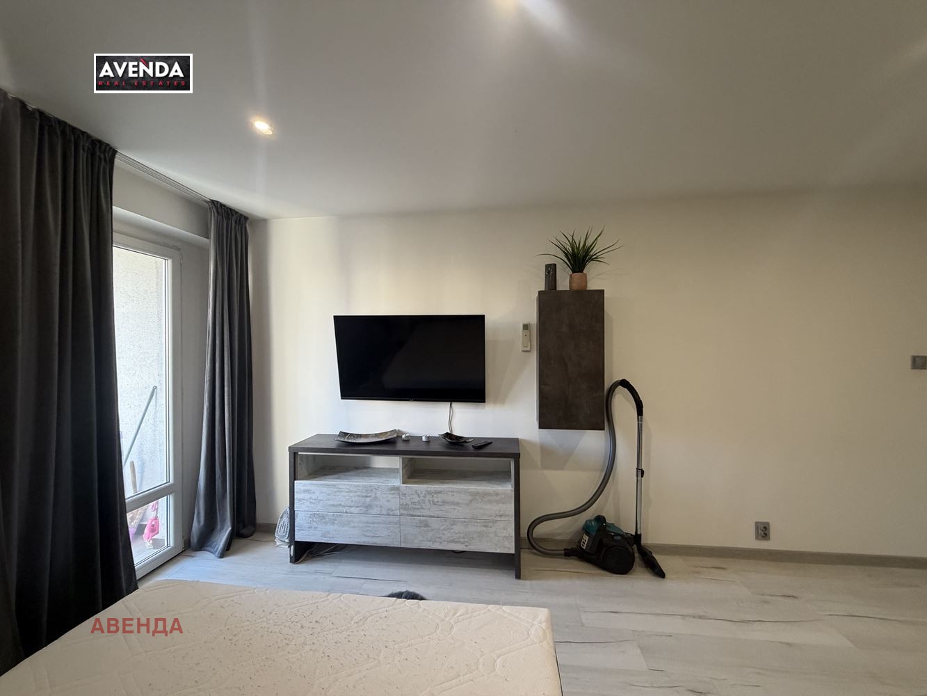 Дава под наем 3-СТАЕН, гр. София, Люлин 6, снимка 10 - Апартаменти - 53873985