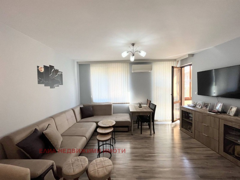 Do wynajęcia  1 sypialnia Szumen , Griwica , 63 mkw | 67636950 - obraz [3]