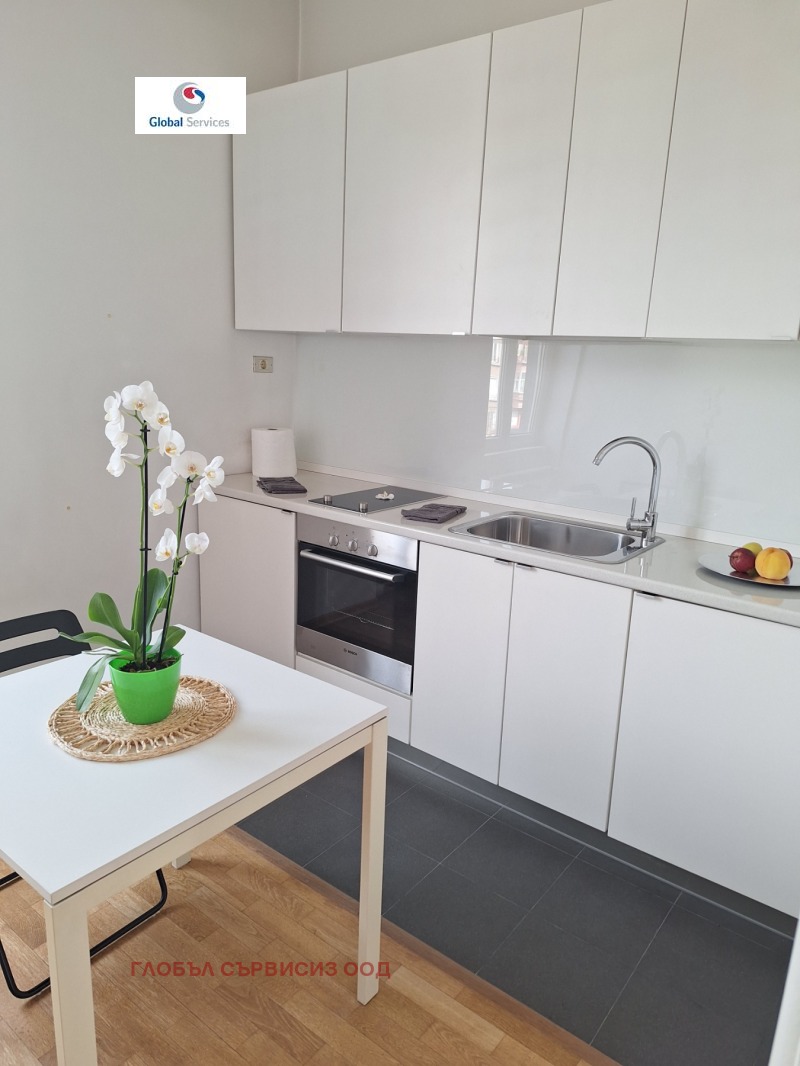 Под наем 2-СТАЕН, град София, Център • 900 € • 94089981 — Holmes.bg