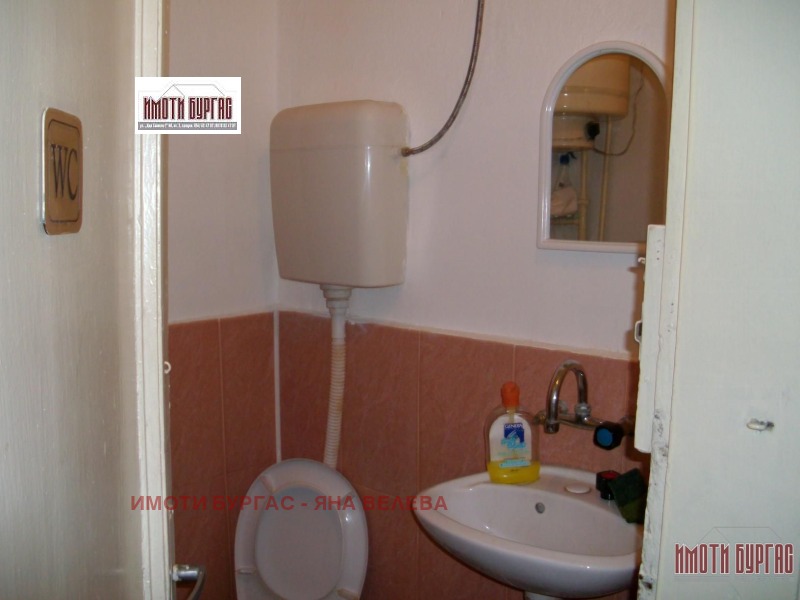 Дава под наем 3-СТАЕН, гр. Бургас, Център, снимка 6 - Апартаменти - 53350183