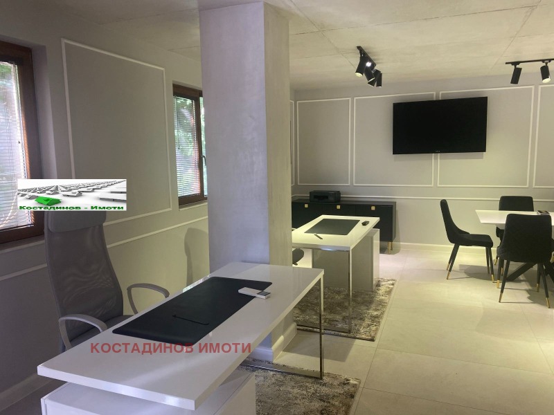 Дава под наем ОФИС, гр. Пловдив, Център, снимка 2 - Офиси - 53252416