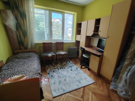 ���� ��� ���� 4-����� | Imot.bg � ����� ������ 12
