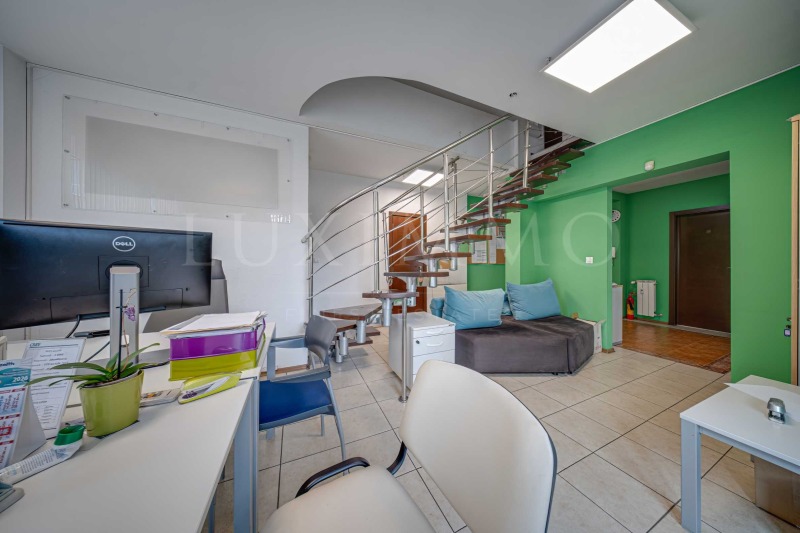 Дава под наем ОФИС, гр. София, Оборище, снимка 10 - Офиси - 53035100