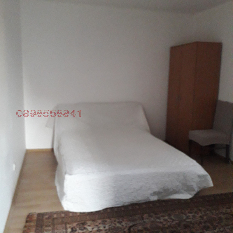 Дава под наем ЕТАЖ ОТ КЪЩА, гр. Варна, Изгрев, снимка 15 - Етаж от къща - 52780494