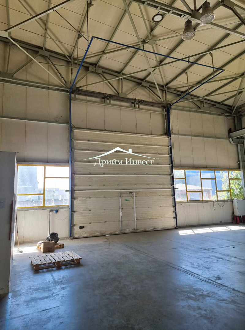 Para alugar  Armazenar Plovdiv , Industrialna zona - Sever , 1100 m² | 74334291 - imagem [2]