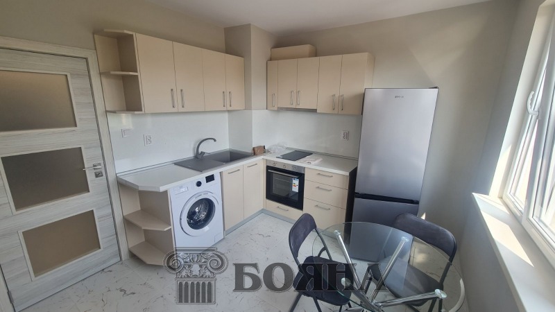 Te huur  Studio Ruse , Tsentar , 48 m² | 64596224 - afbeelding [2]