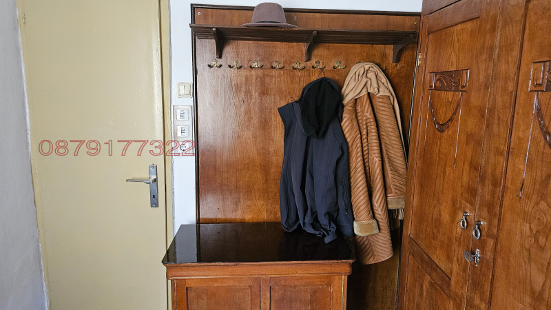 Дава под наем КЪЩА, гр. Варна, Колхозен пазар, снимка 3 - Къщи - 52958308