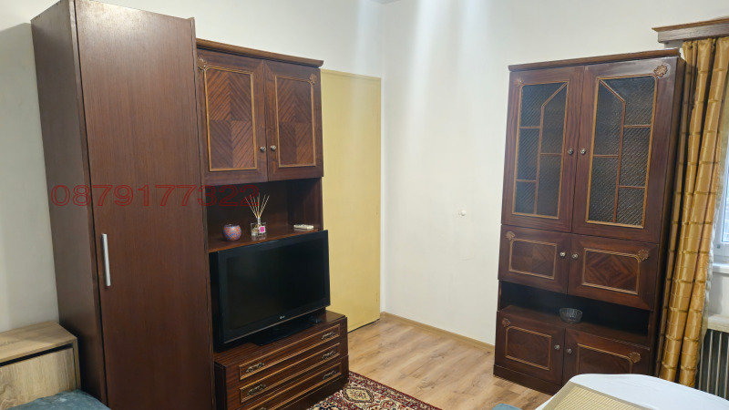 Дава под наем КЪЩА, гр. Варна, Колхозен пазар, снимка 10 - Къщи - 52958308