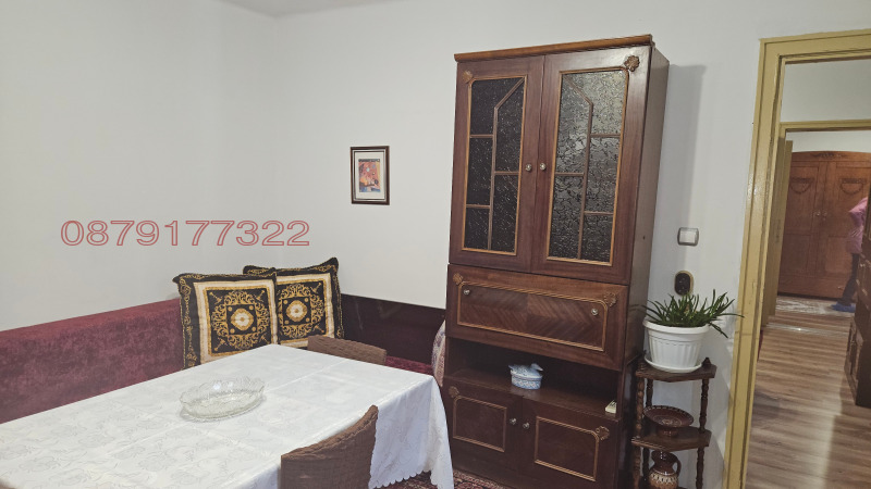 Дава под наем КЪЩА, гр. Варна, Колхозен пазар, снимка 16 - Къщи - 52958308