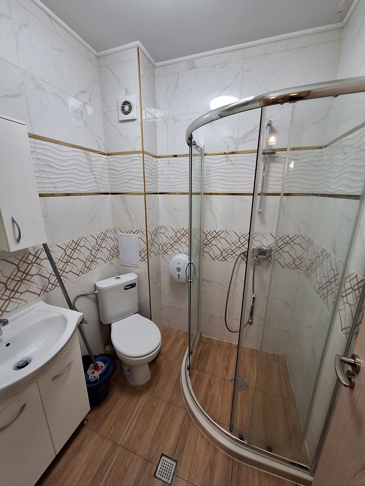Дава под наем 2-СТАЕН, гр. Пловдив, Каменица 1, снимка 7 - Апартаменти - 54515180