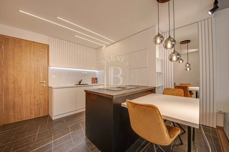 En renta  1 dormitorio Sofia , Vitosha , 70 metros cuadrados | 50115483 - imagen [5]
