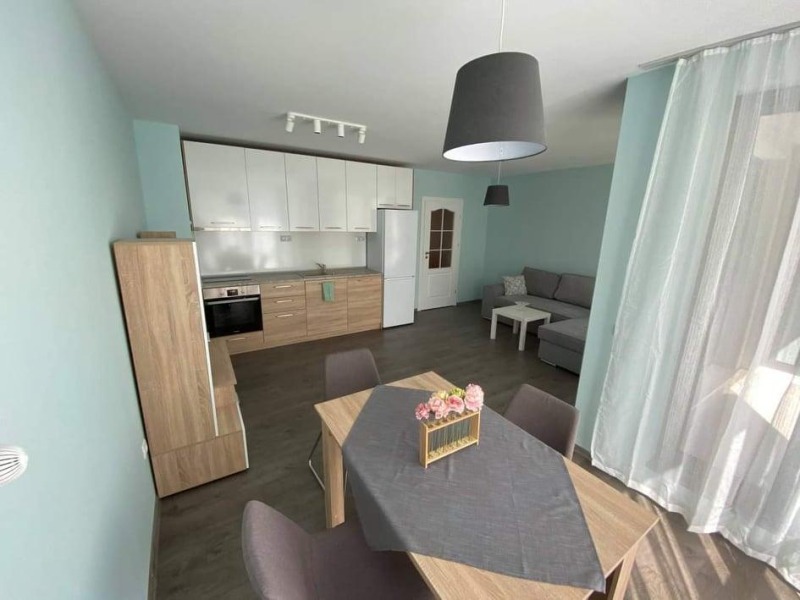 De inchiriat  1 dormitor Sofia , Bâcston , 65 mp | 63324848