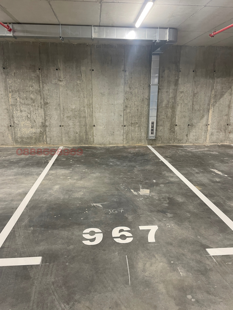 Дава под наем ГАРАЖ, ПАРКОМЯСТО, гр. Варна, Победа