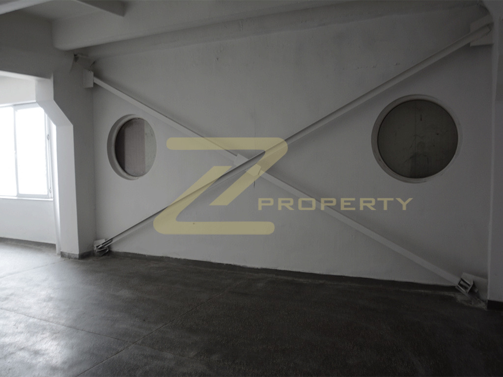 Дава под наем СКЛАД, гр. София, Военна рампа, снимка 12 - Складове - 53647008